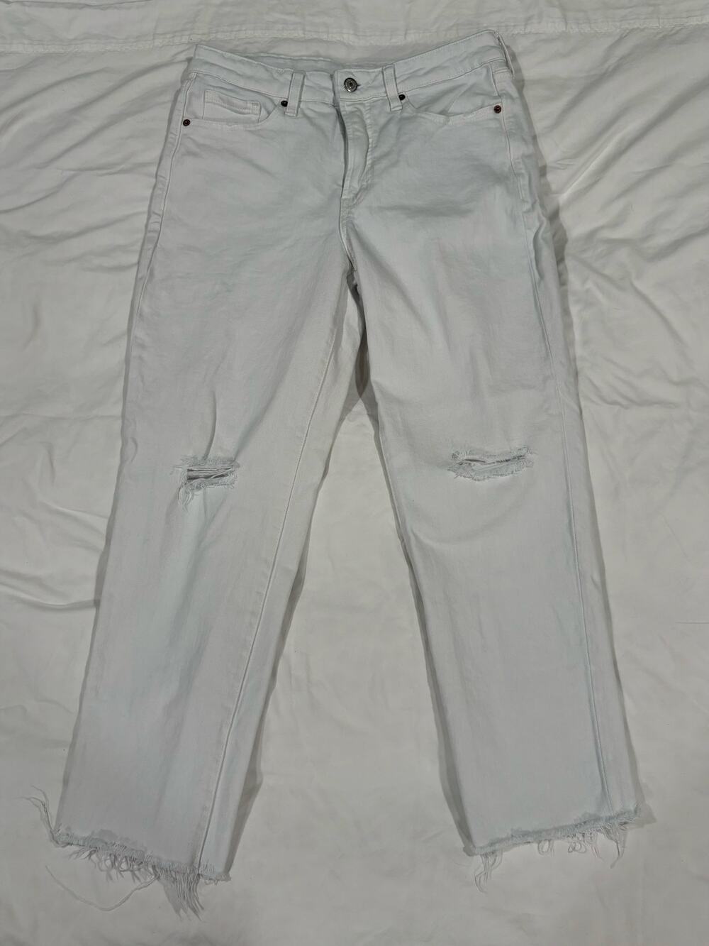 White Distressed Denim Straight Leg Old Navy High Rise Jeans Size 8